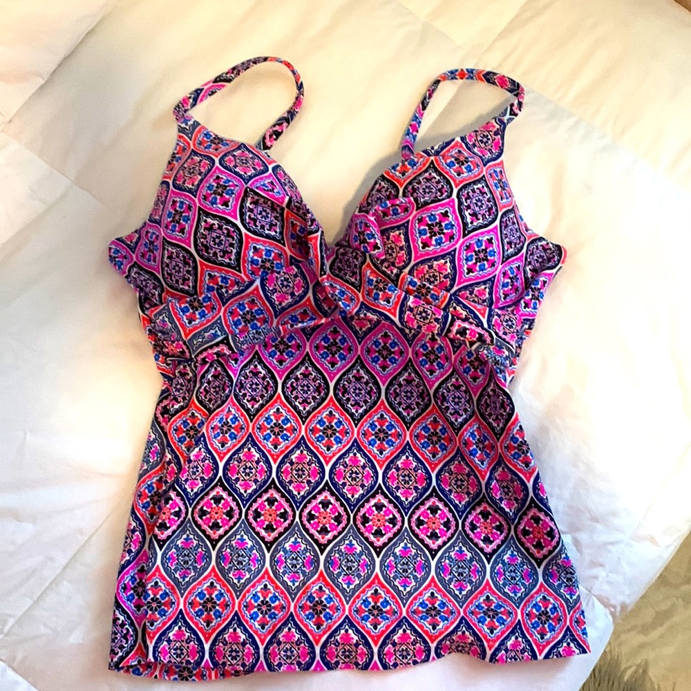 Island Escape Tankini top- multi